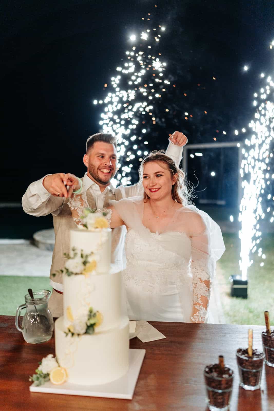 Menyasszonyi torta: divat még? Esküvői torta trendek, amikből igazi show lesz 3 esküvői torta trendek